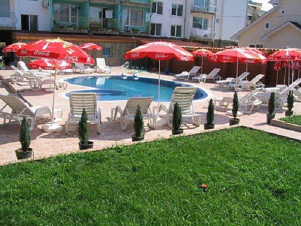 Complex Laguna-Kantardzhiev Primorsko Exterior foto